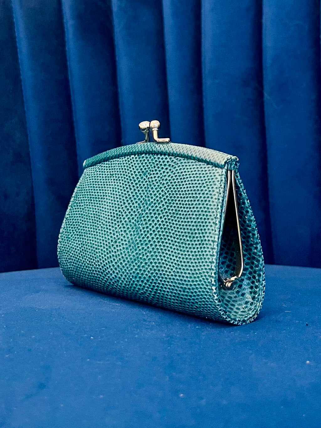 Judith Leiber Teal Karung Lizard Wallet – Crystal Kiss Lock Coin Purse