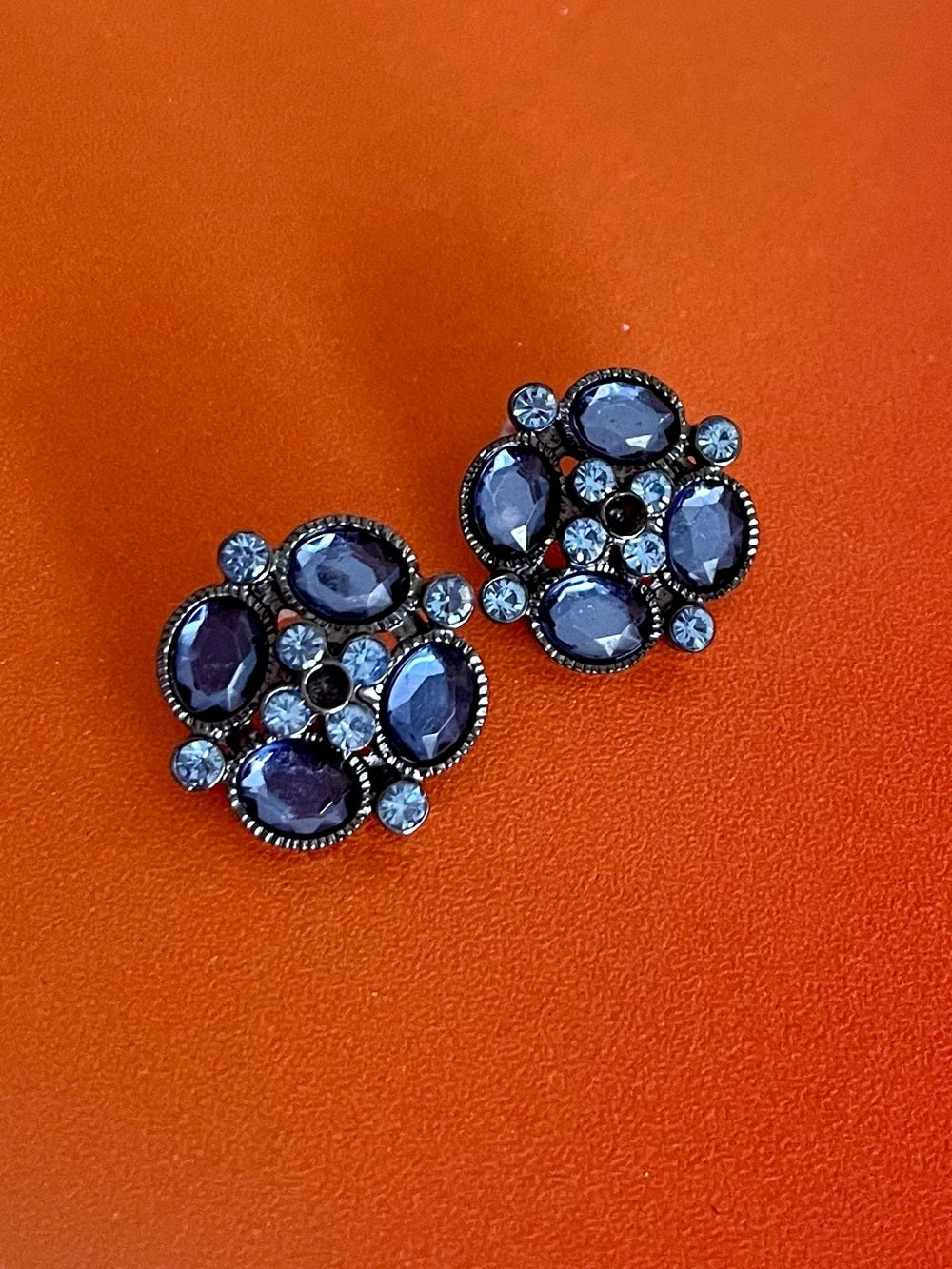 Anthropologie Navy & Blue Crystal Cluster Earrings - Missing Center Stone — jewelry back setting and fastening
