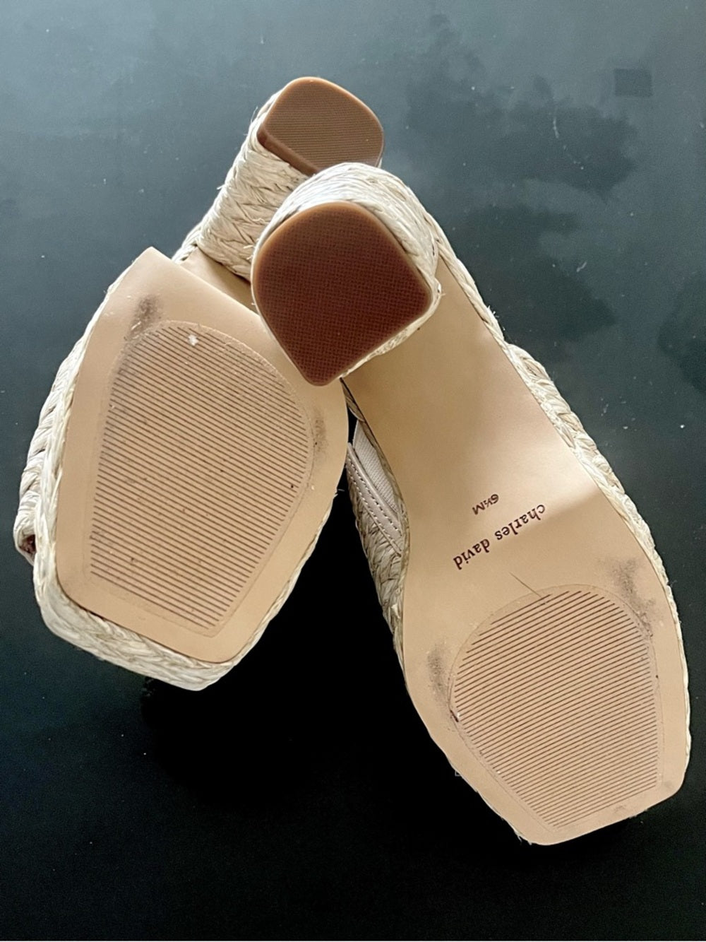 Charles David Natural Woven Block Heel Mules - Size 6.5 NWT — designer footwear material closeup