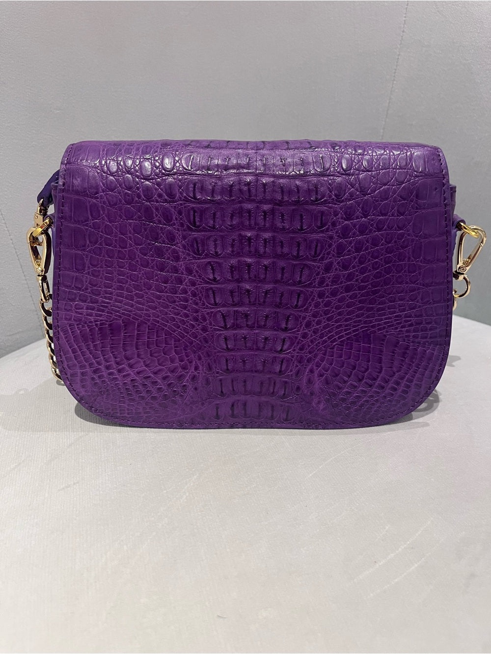 D’MOM Genuine Crocodile Exotic Leather Saddle Bag & Matching Coin Purse — signature designer hardware and metalwork