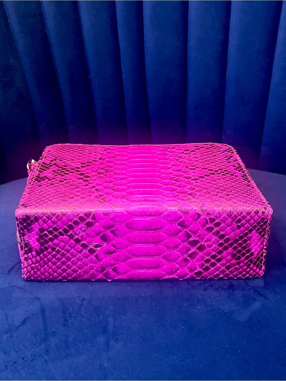 Fuchsia Genuine Python Crossbody – Real Snakeskin Shoulder Bag w Silver Hardware — corner piping and leather edge detail