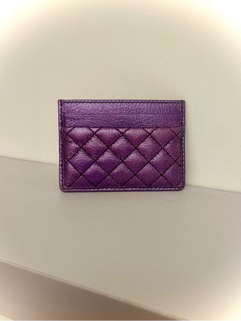 Gucci Metallic Fuchsia Quilted Trapuntata + Card Holder Set Style - GG Marmont — signature hardware and design detail (additional view 2)