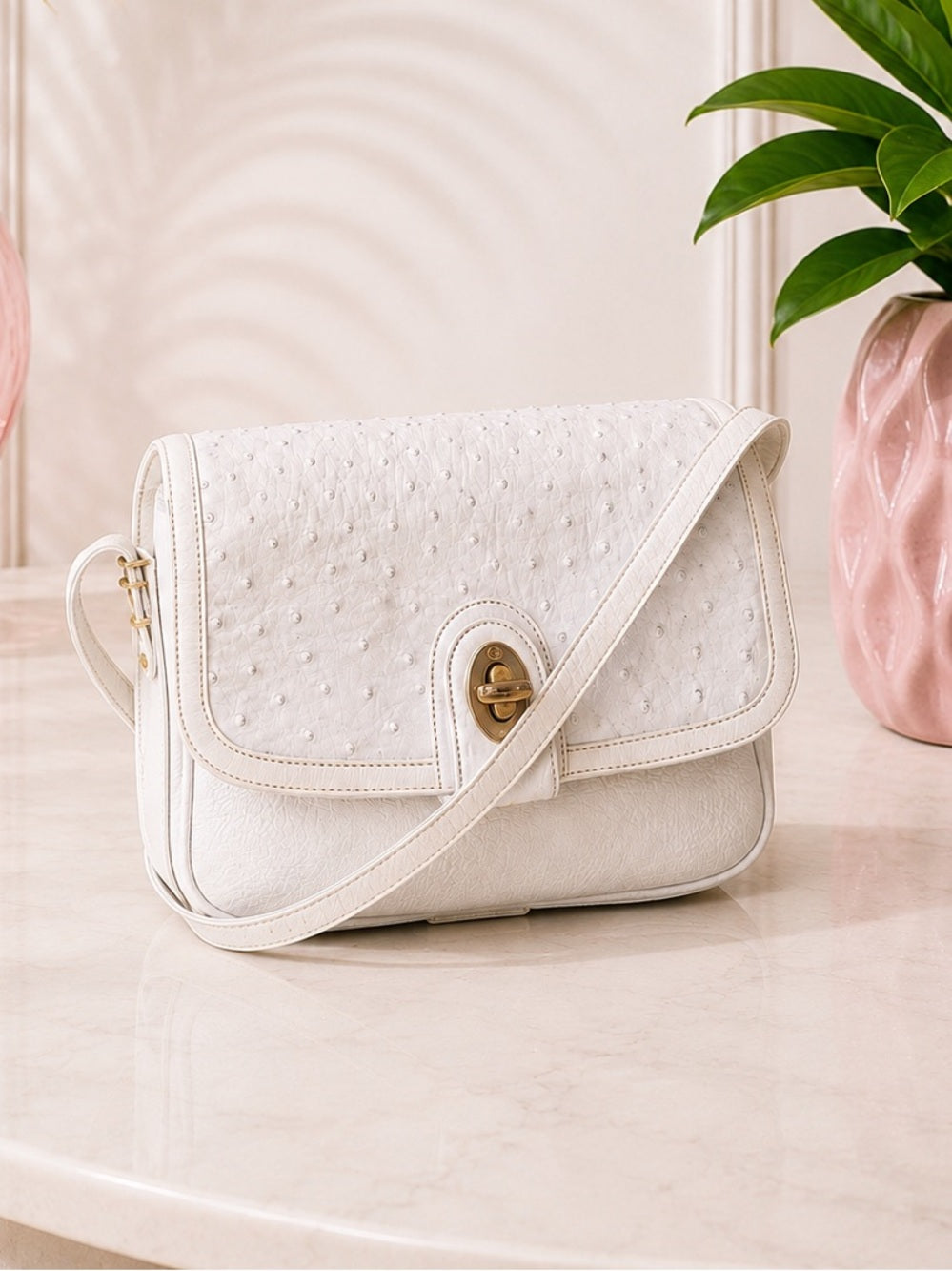Gucci White Ostrich & Leather Vintage Crossbody Bag Gold GG Turnlock Flap — designer exotic leather handbag silhouette