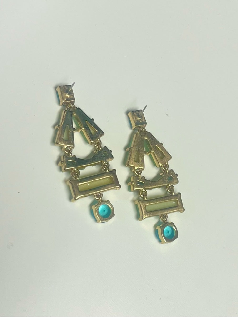Kate Spade Mint Green & Teal Chandelier Drop Earrings – Gold Tone Statement Pair — multicolor crystal arrangement closeup