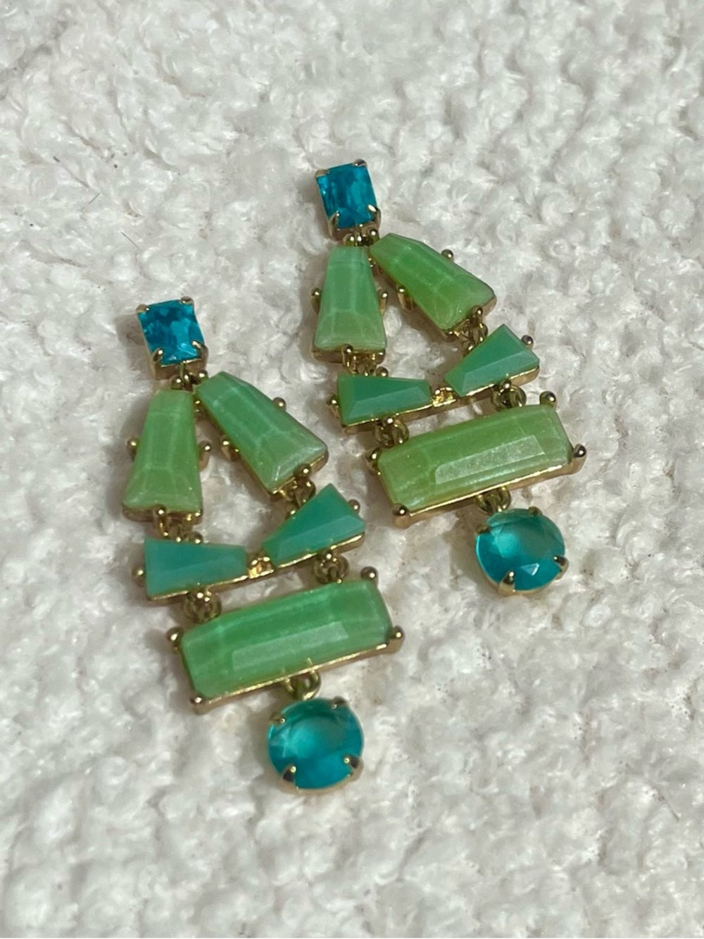 Kate Spade Mint Green & Teal Chandelier Drop Earrings – Gold Tone Statement Pair — designer jewelry sparkle closeup