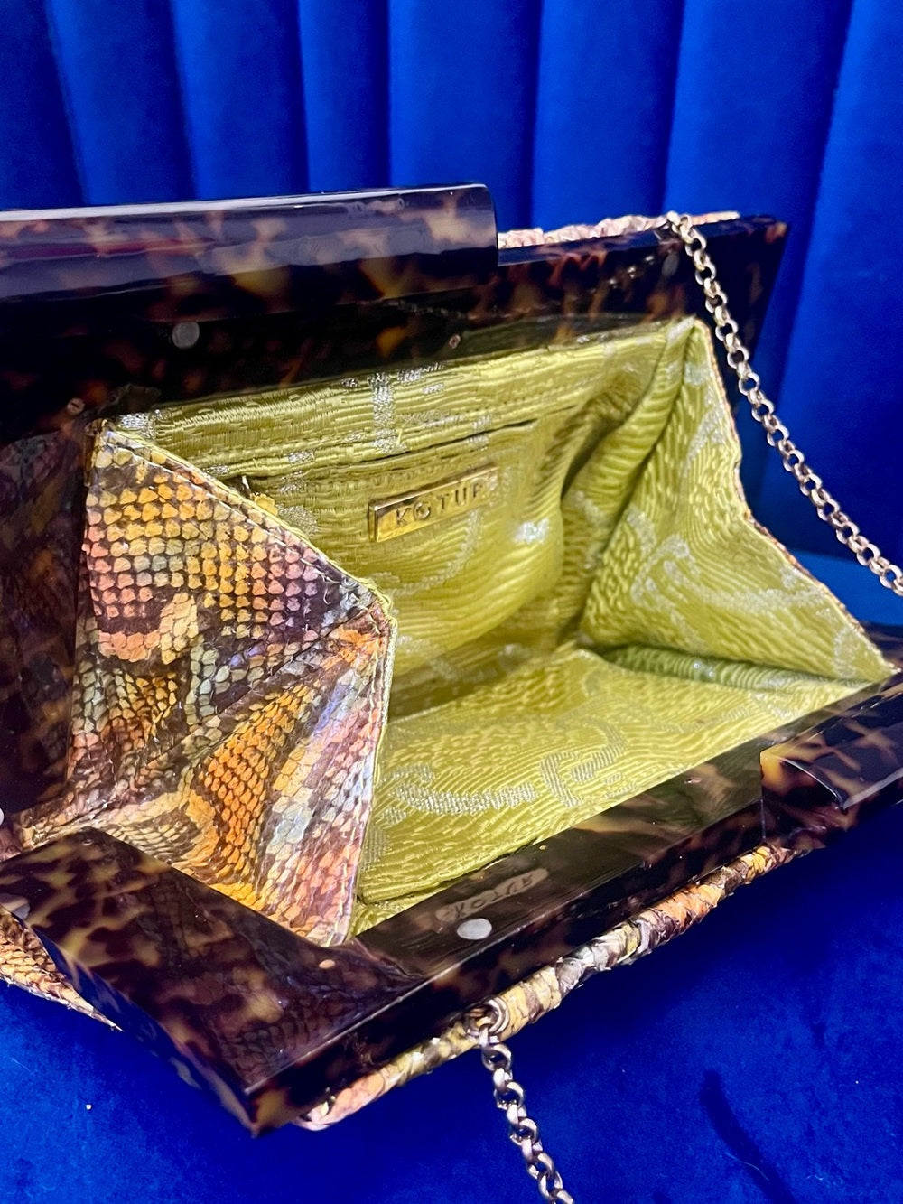 Kotur Genuine Python Clutch – Multicolor Exotic Leather Tortoise Lucite Frame — top handle and shoulder strap attachment