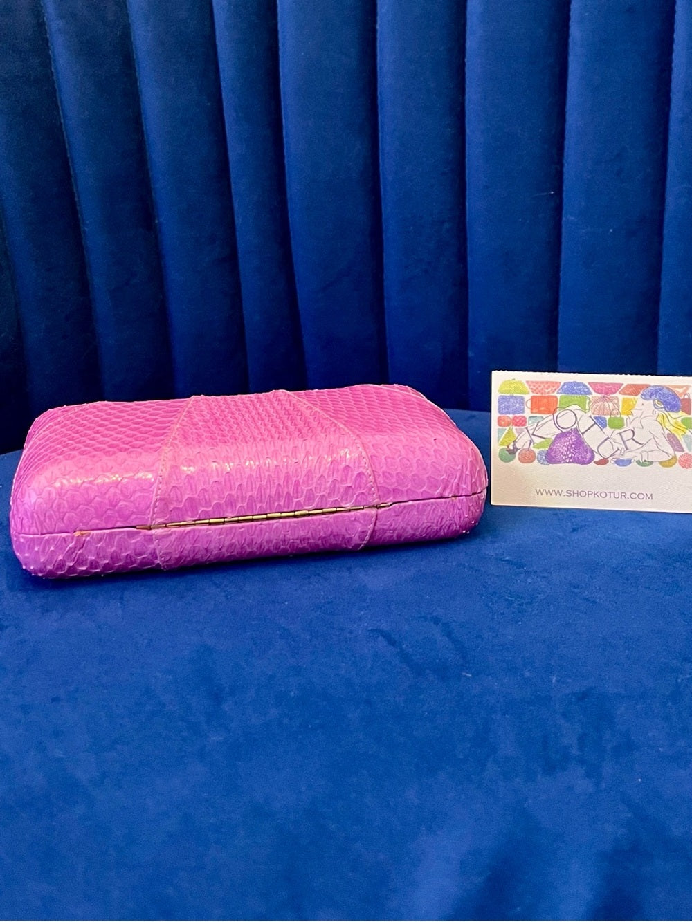 Kotur Pink Snakeskin Clutch w Crystal Clasp – Exotic Leather & Chain Strap — corner piping and leather edge detail