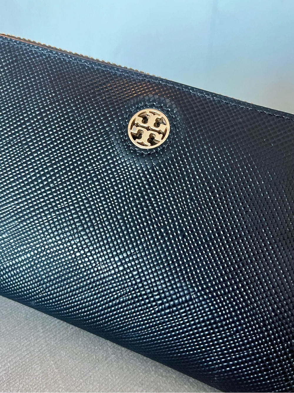 Tory Burch Black Saffiano Leather Perry Zip Passport Continental Wallet/Wristlet