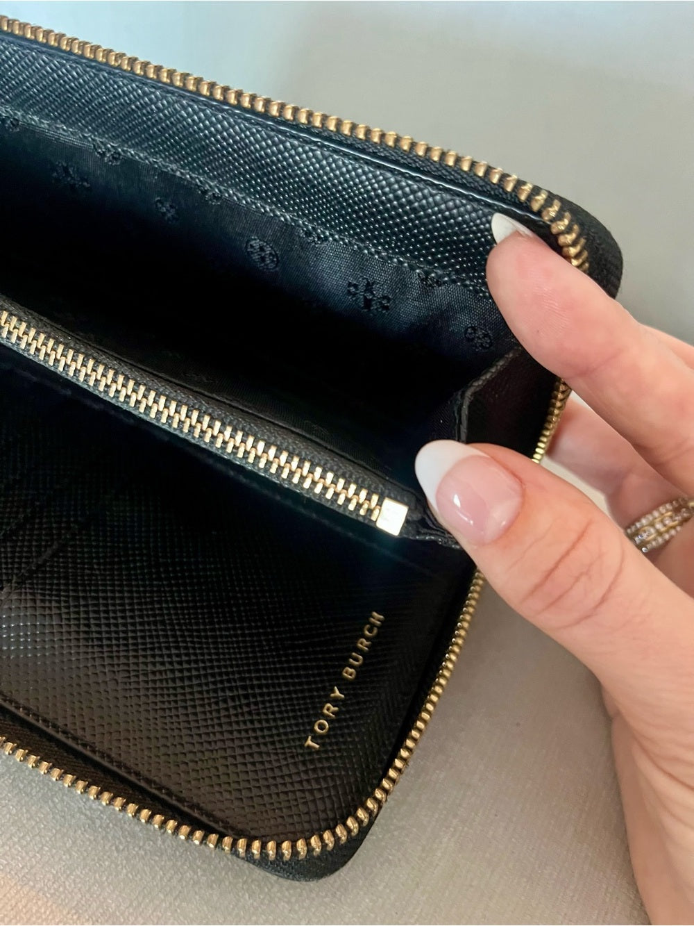 Tory Burch Black Saffiano Leather Perry Zip Passport Continental Wallet/Wristlet