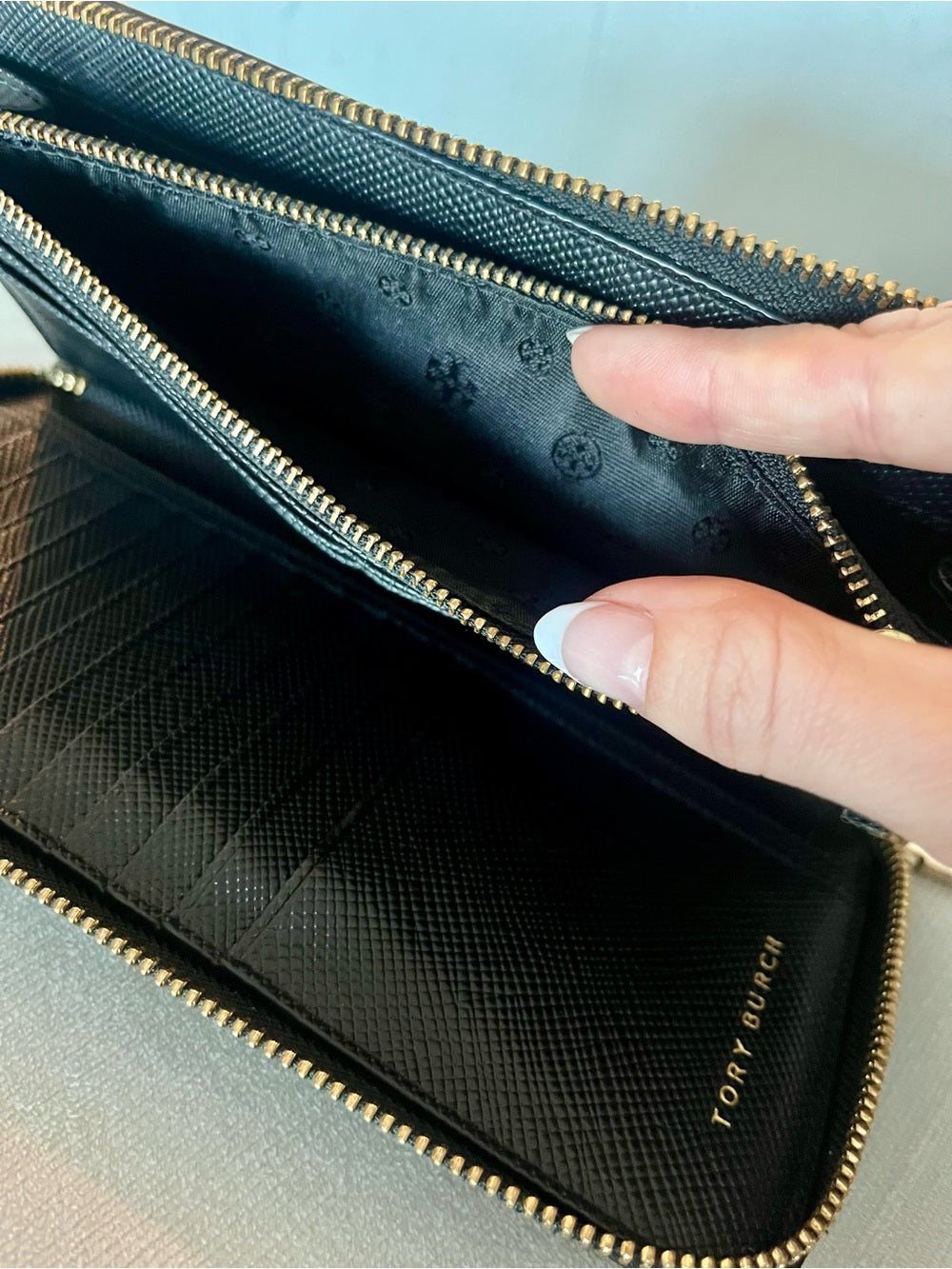 Tory Burch Black Saffiano Leather Perry Zip Passport Continental Wallet/Wristlet
