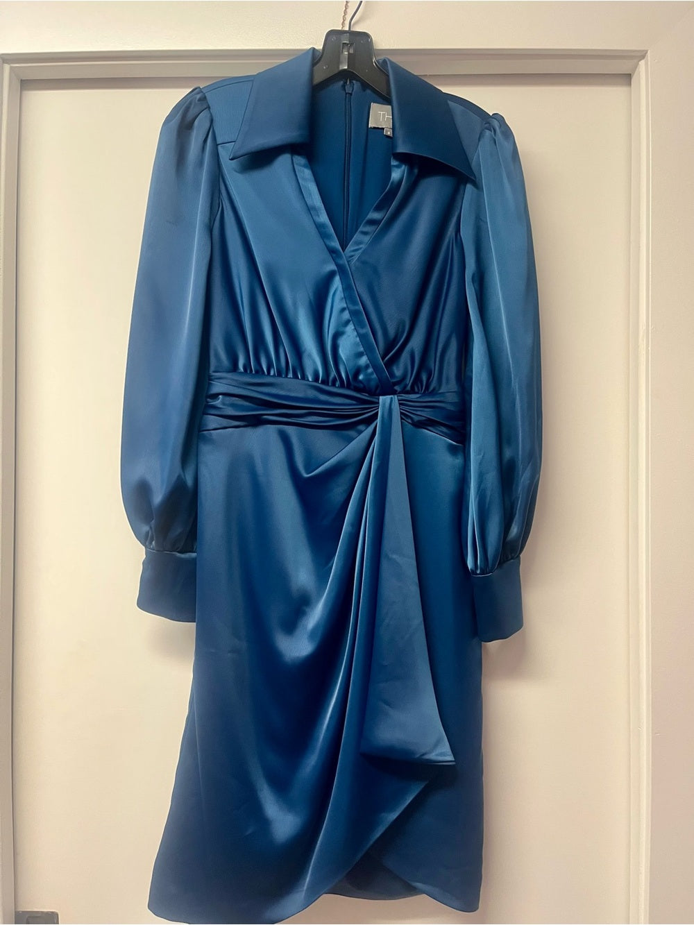 Theia Jodi Satin Wrap Shirtdress in Deep Teal Draped Waist Midi Dress - Size 0 — hemline and garment finish
